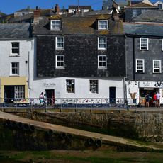 7 And 9, Cliff Street