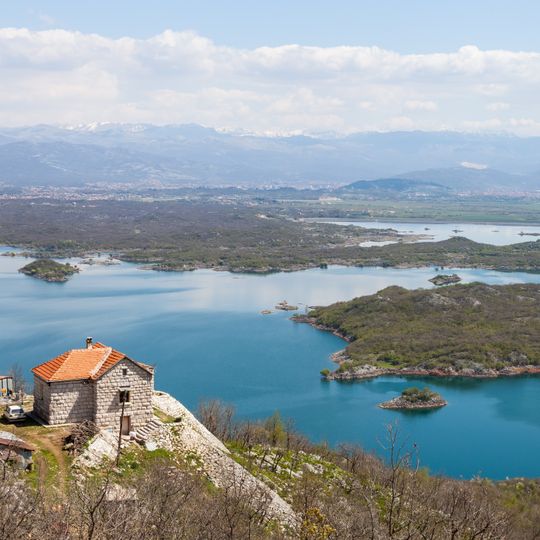 Slansko jezero