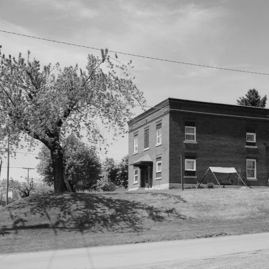 Cairnbrook Historic District