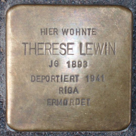 Stolperstein en memoria de Therese Lewin