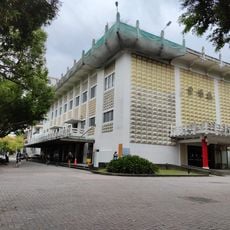 Lu-Ming Hall
