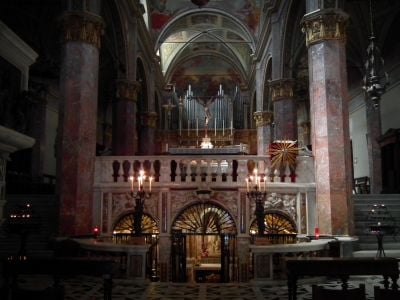 Interior 1