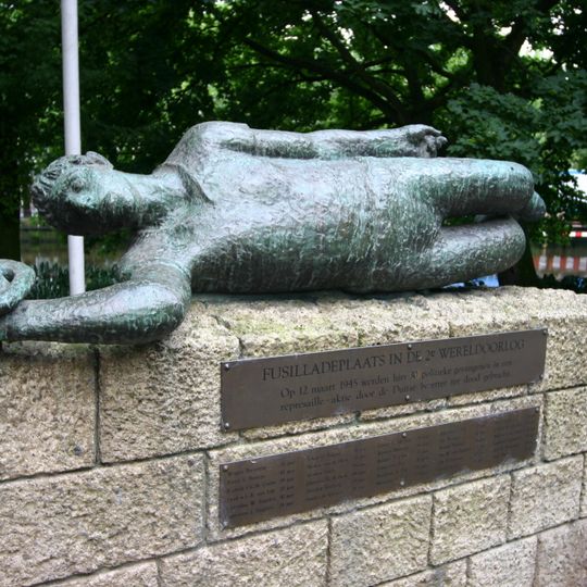 De Gevallen Hoornblazer, Amsterdam