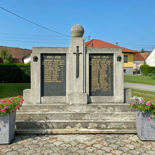 Rohrbach an der Teich War Memorial