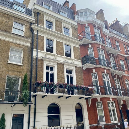 6, Half Moon Street W1