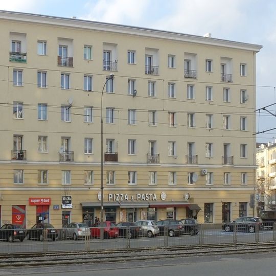 Dom przy ulicy Grójeckiej 28/30