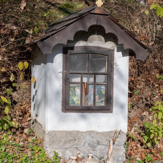 Kaplička v Pastvinách u silnice