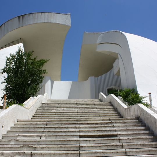 Memorial Tomb to the Heroes of the Second World War