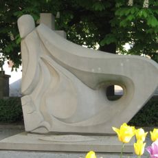 War memorial, sculpture