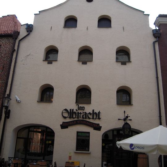 15 Szczytna Street in Toruń