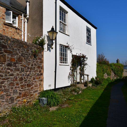 5 5A, Guildhall Yard