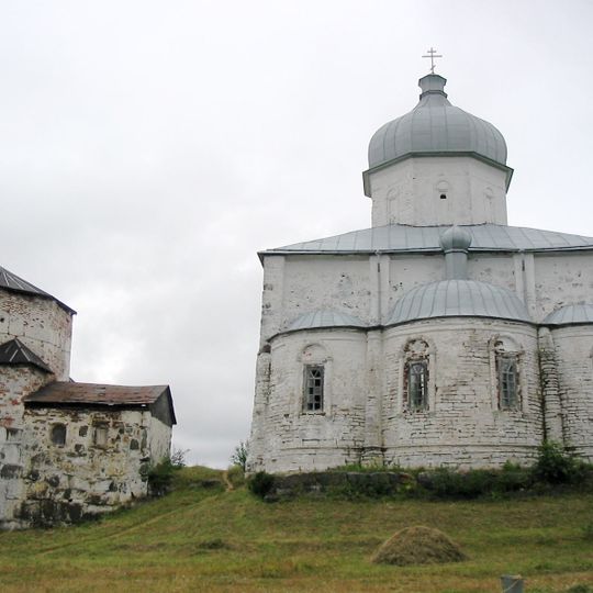 Onezhsky Krestny Monastery