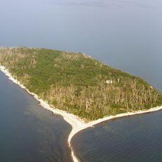 Middle Island
