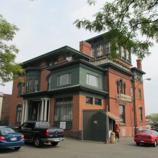 Lucius Barbour House