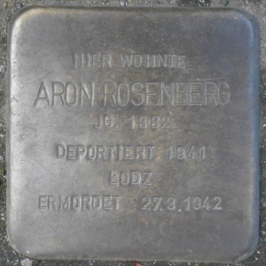 Stolperstein en memoria de Aron Rosenberg