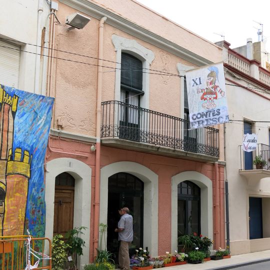 Casa al carrer de la Muralla, 1