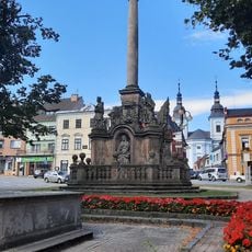 Dřevěná zvonice na hřbitově v Pardubičkách