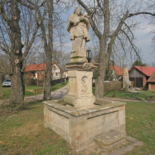Socha svatého Jana Nepomuckého v Náchodsku, Kacákova Lhota u Jičína