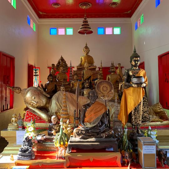 Wat Phuang Malai