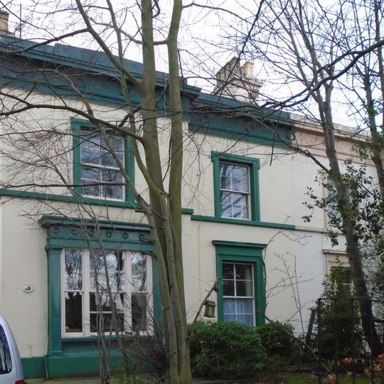 7 and 8 Olive Mount Villas