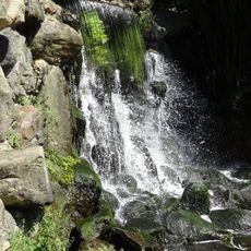 Sonsbeek: watervallen, grot en watergoten