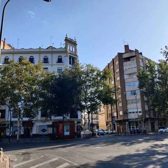 Edificio de viviendas en plaza de Colón, nº 11