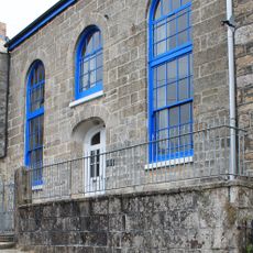 Tabernacle (New Life Christian Centre), Forecourt Walls And Railings
