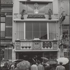 De Klokkeluider van de Notre Dame en Vader Tijd