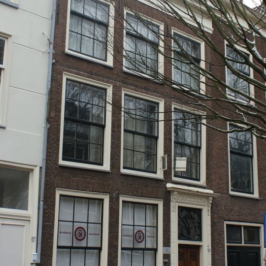 Hooigracht 35, Leiden