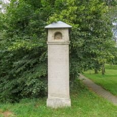 Boží muka v Bystročicích u hřbitova