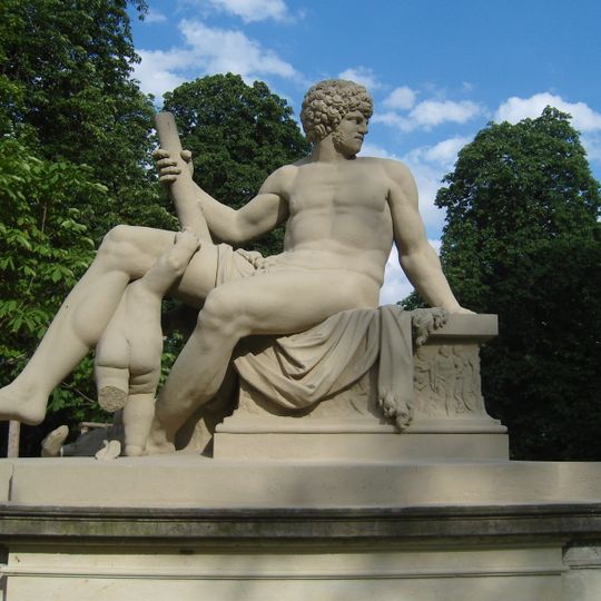 Statue of Hercules, Blüherpark