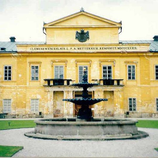 Fountain at Kynžvart Chateau