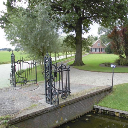 Vreedenhoff: Tuinmanshuis en schuur