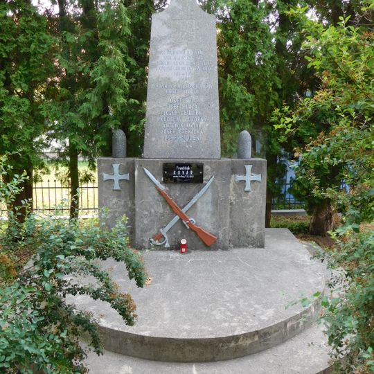 World War I and II memorial in Horní Rokytňany