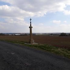 Kříž západně od Úherců