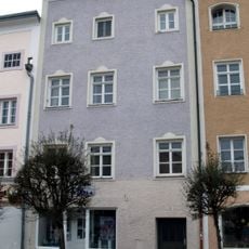 Stadtplatz 36, 37a, 37c