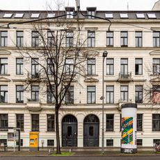 Mietshaus Waldstraße 8