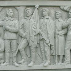 Pamätník padlým v SNP, tumba