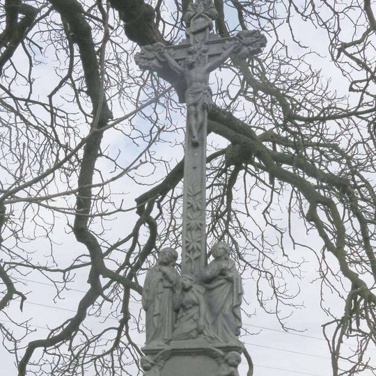 Kříž na rozcestí u Pelikánova mlýna ve Stadicích