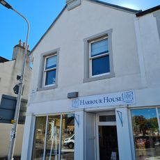 2-4 Bank Street, Elie