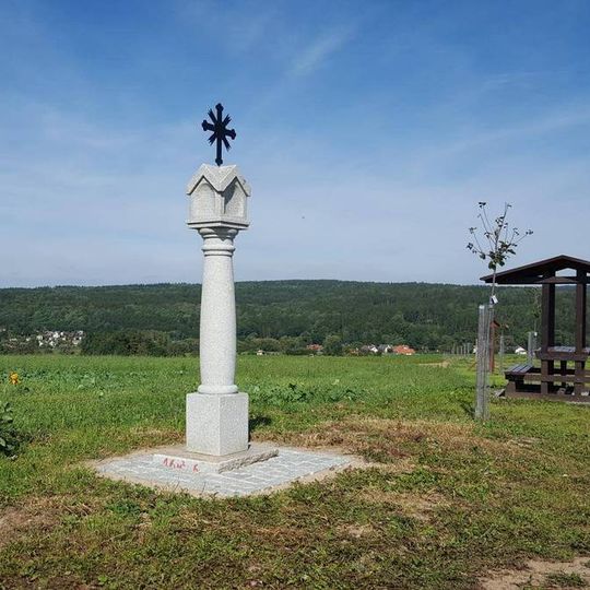 Boží muka západně Kornatic