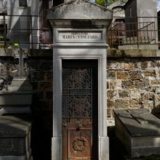 Grave of Marin-Vioujard