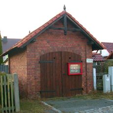 Spritzenhaus von Bröthen Hauptstraße 10 (neben)