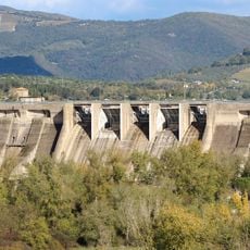 Diga di Corbara
