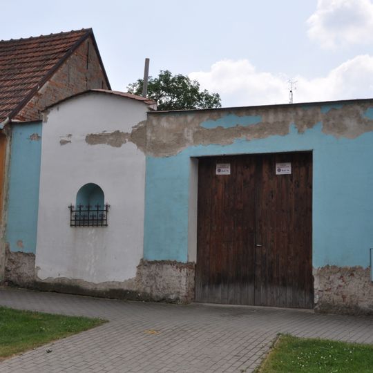 Kaplička v Dolních Kounicích