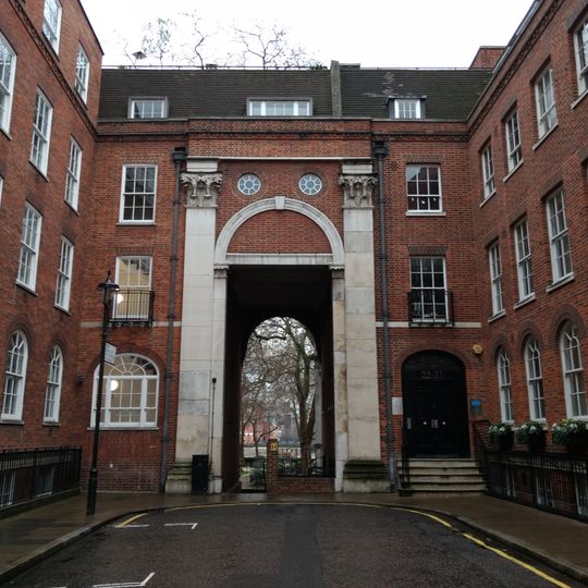 Essex Watergate Closing South End Of Street