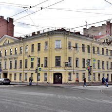 1 Linia, 44 - Sredniy Prospekt, 12