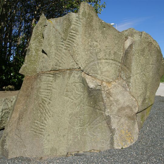 Brandsbutt Symbol Stone