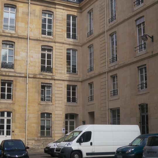 5 place de Valois - 13-15 rue des Bons-Enfants, Paris