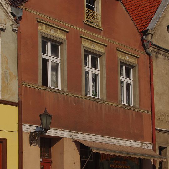 Rynek 32